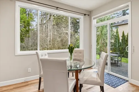 26050 SE 23rd Place Sammamish WA 98075