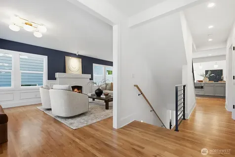 7511 41st Avenue NE Seattle WA 98115
