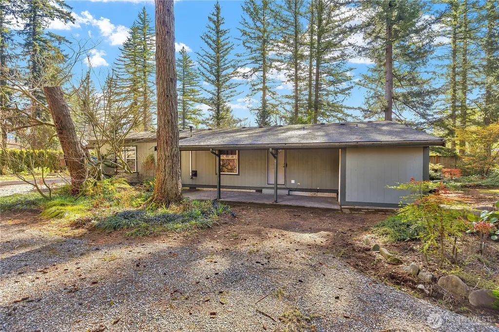 15933 Goldbar Drive Gold Bar WA 98251