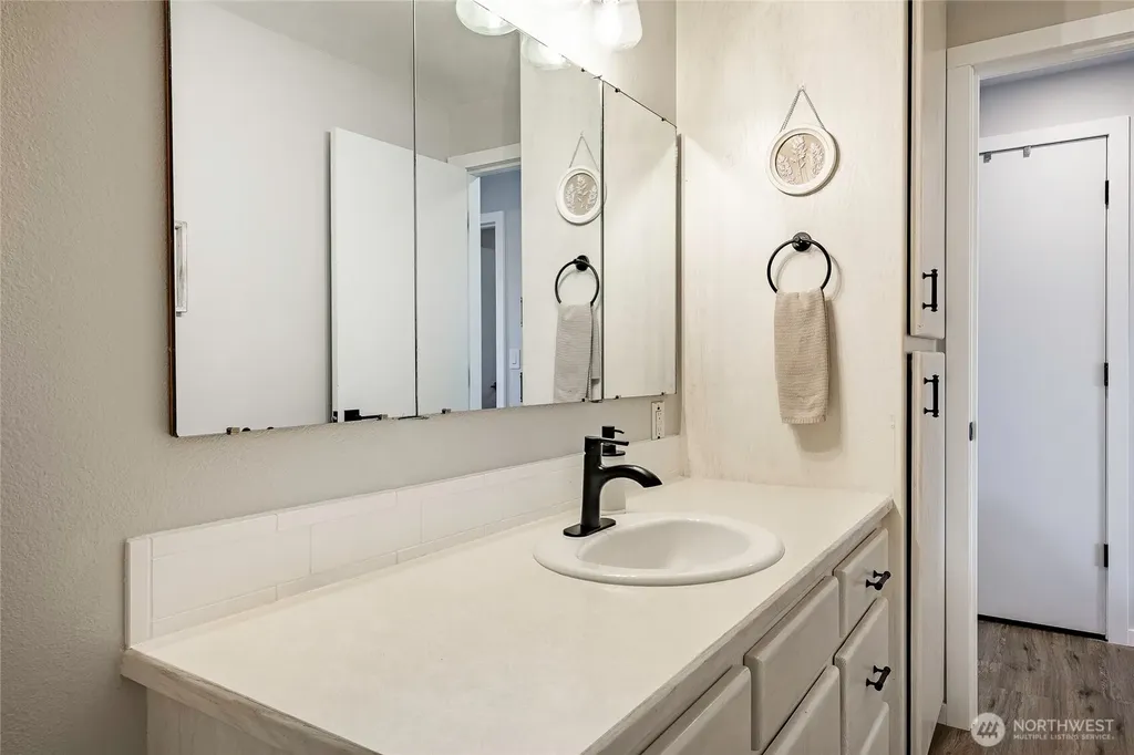 223 Judson St. Alley Lynden WA 98264