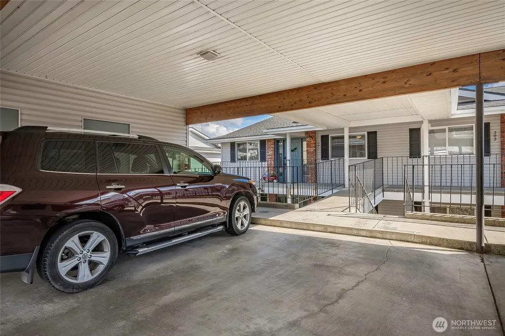 223 Judson St. Alley Lynden WA 98264