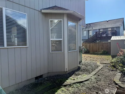 8312 185th Street Ct E Puyallup WA 98375