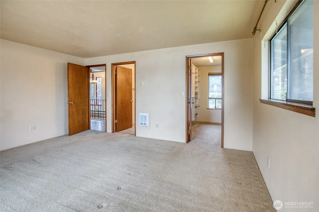442 Mud Hen Loop SE Ocean Shores WA 98569