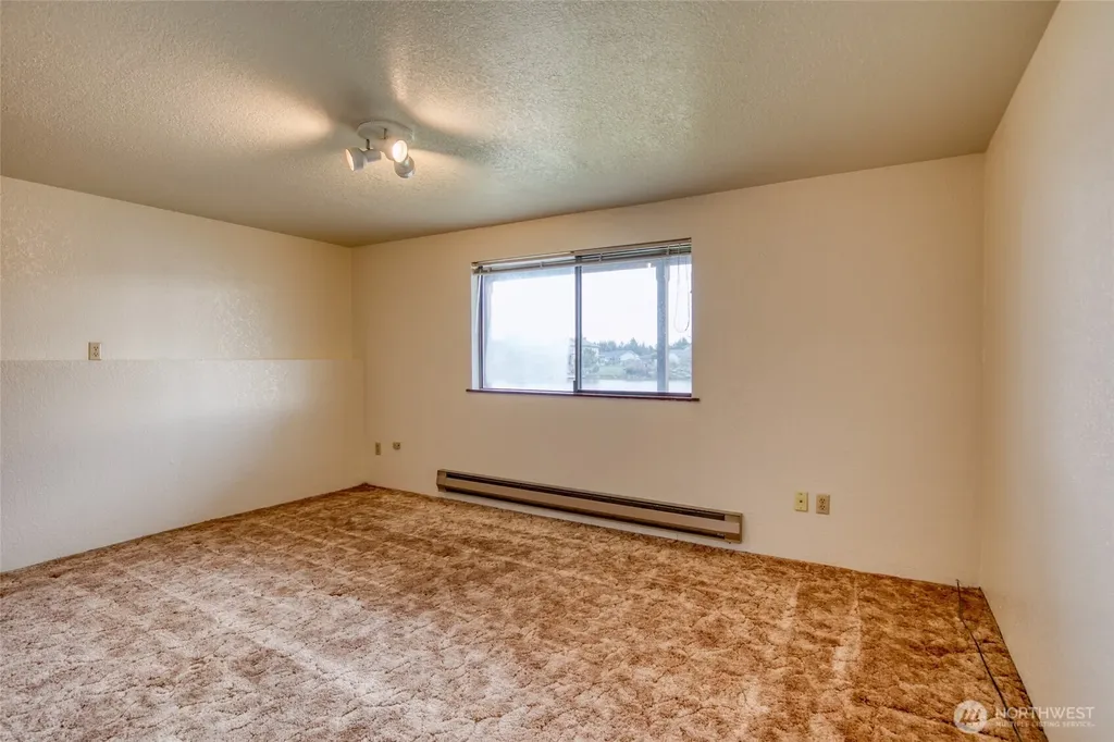 442 Mud Hen Loop SE Ocean Shores WA 98569