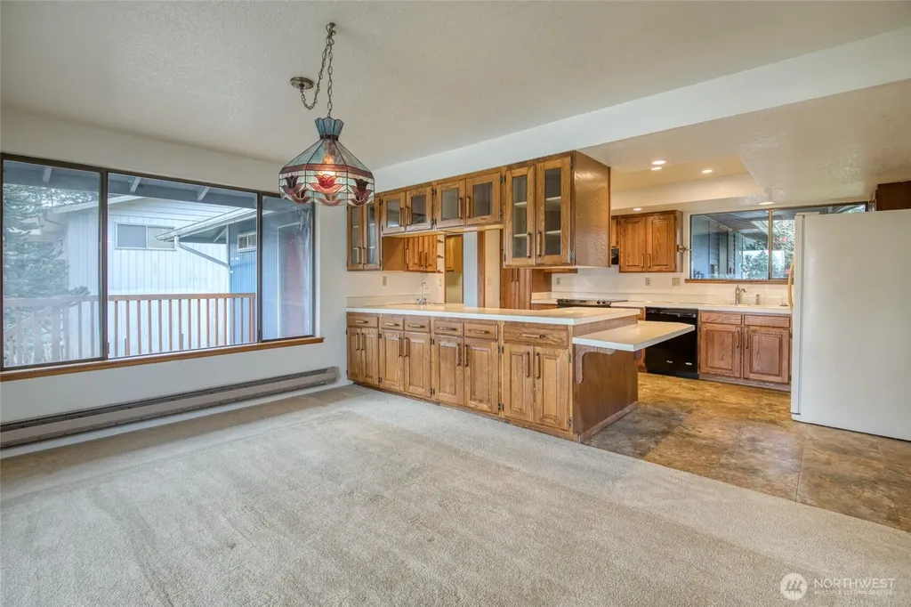 442 Mud Hen Loop SE Ocean Shores WA 98569