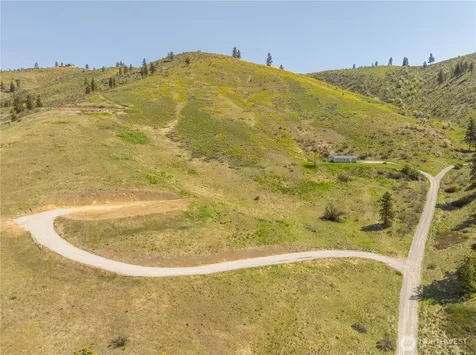 139 Mountain Ridge Lane Chelan WA 98816