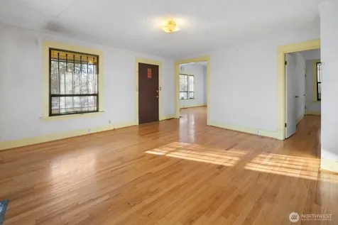 3226 S Edmunds Street Seattle WA 98118