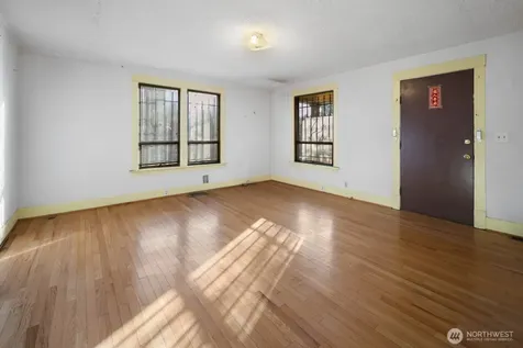 3226 S Edmunds Street Seattle WA 98118