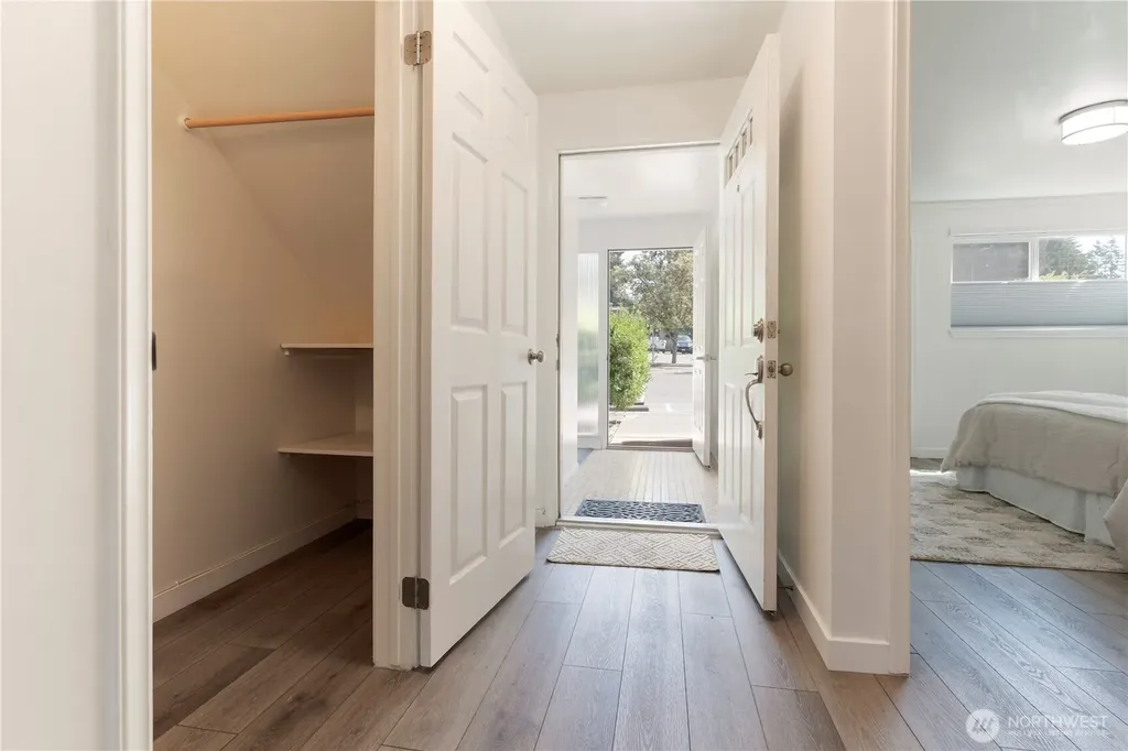 12230 SE 60th Street Bellevue WA 98006
