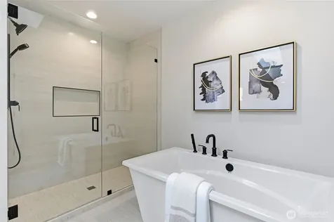 529 SE Bush Street Issaquah WA 98027