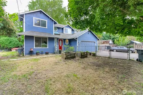 2426 E Pioneer Puyallup WA 98372
