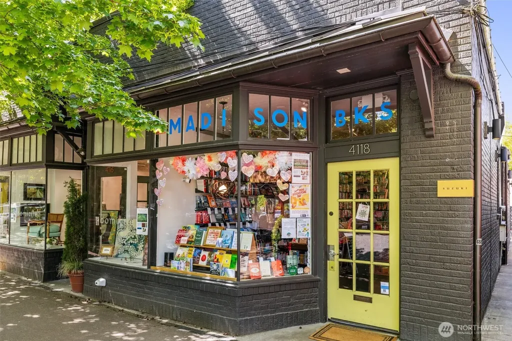 2360 43rd Ave E Seattle WA 98112