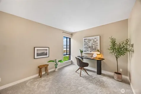 2360 43rd Ave E Seattle WA 98112