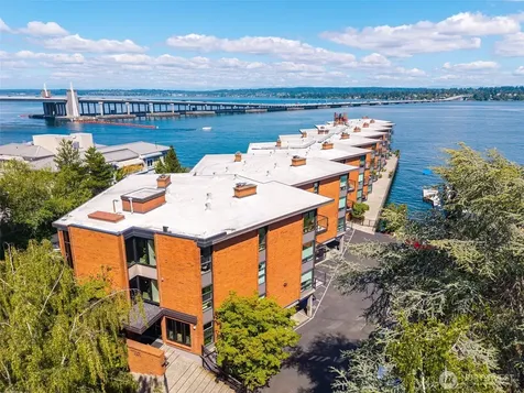 2360 43rd Ave E Seattle WA 98112