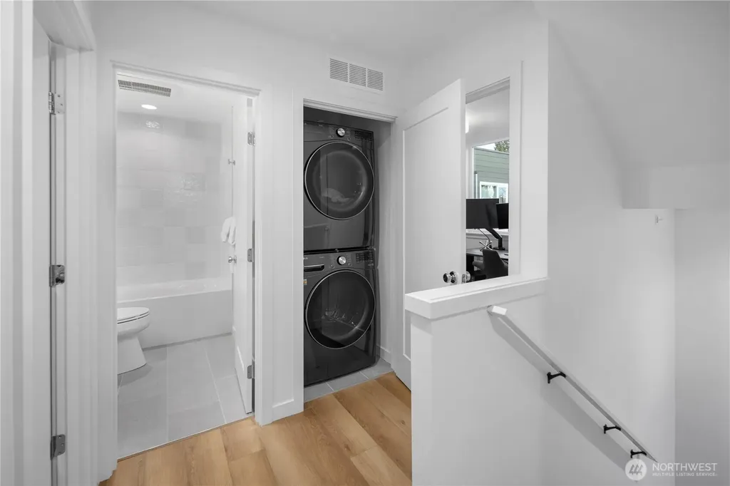 12322 14th Avenue NE Seattle WA 98125