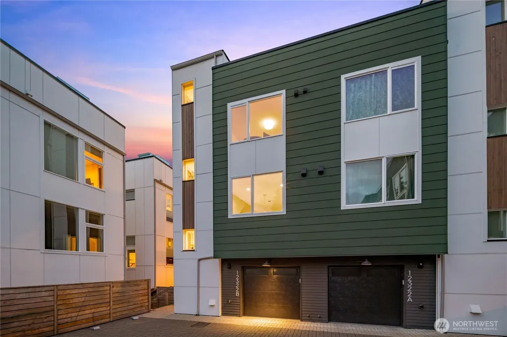 12322 14th Avenue NE Seattle WA 98125