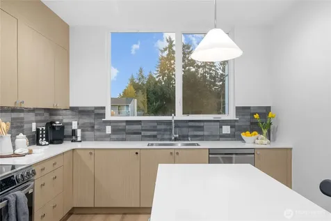 12322 14th Avenue NE Seattle WA 98125