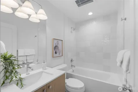 12322 14th Avenue NE Seattle WA 98125