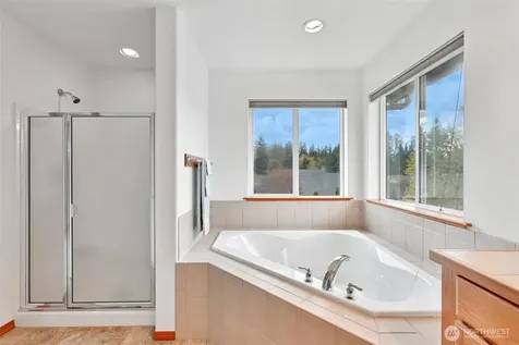 11706 51st Drive SE Everett WA 98208