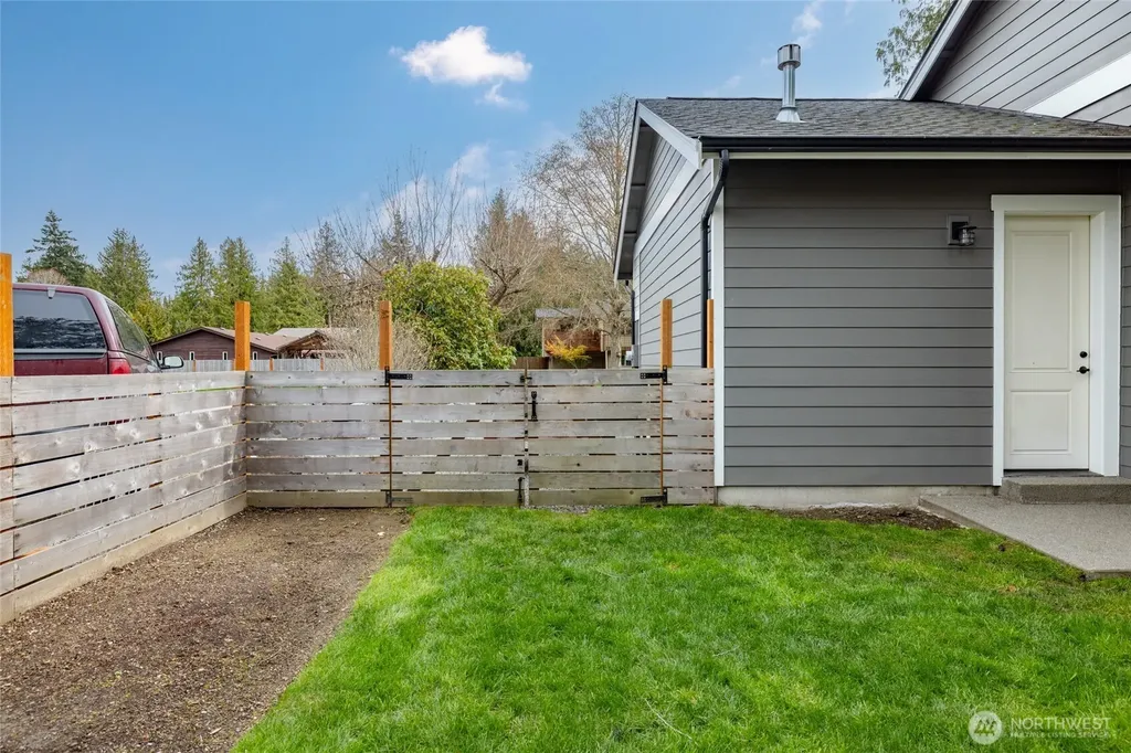 611 Upland Drive Mount Vernon WA 98273