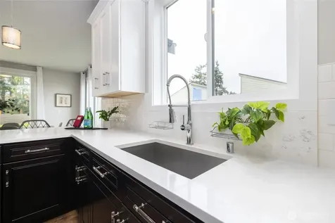 611 Upland Drive Mount Vernon WA 98273