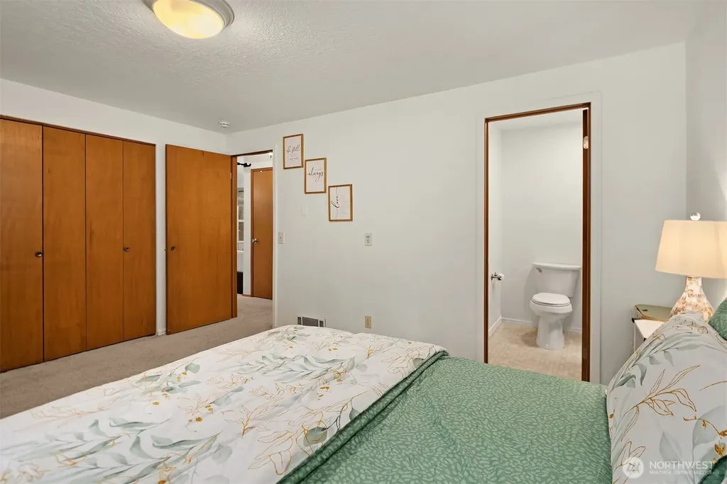 21803 NE 154th Street Woodinville WA 98077