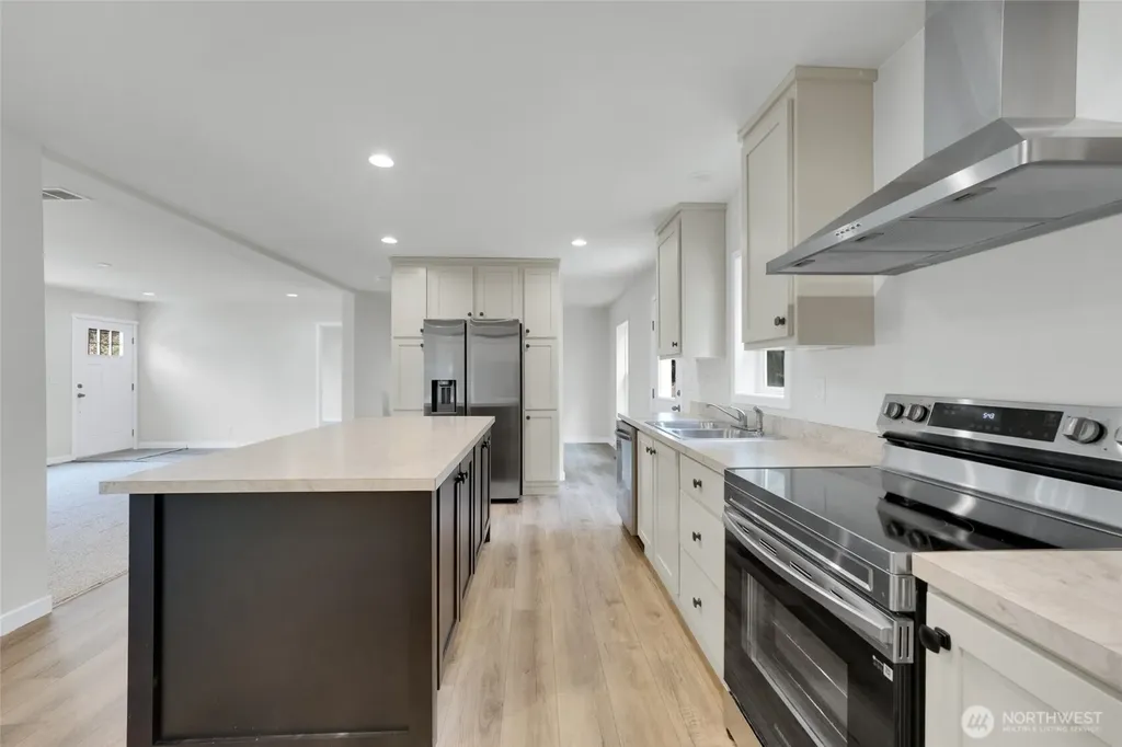 12609 223rd Avenue E Bonney Lake WA 98391