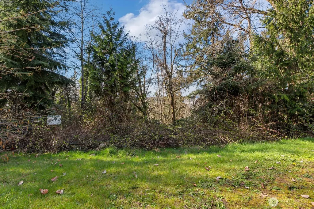 301 50th Street SE Auburn WA 98092