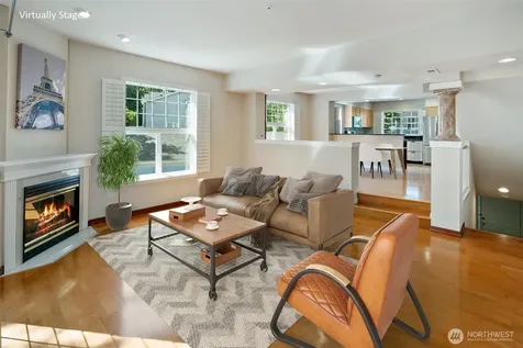 2060 132nd Avenue SE Bellevue WA 98005