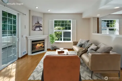 2060 132nd Avenue SE Bellevue WA 98005