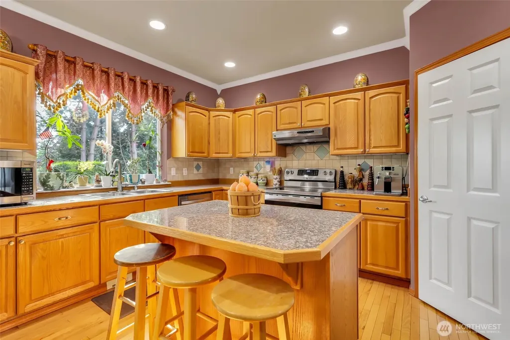 10209 28th Drive SE Everett WA 98208