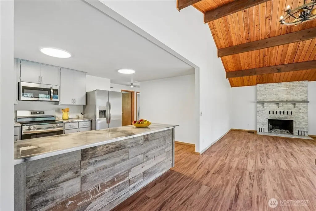10706 Pioneer Drive Anderson Island WA 98303
