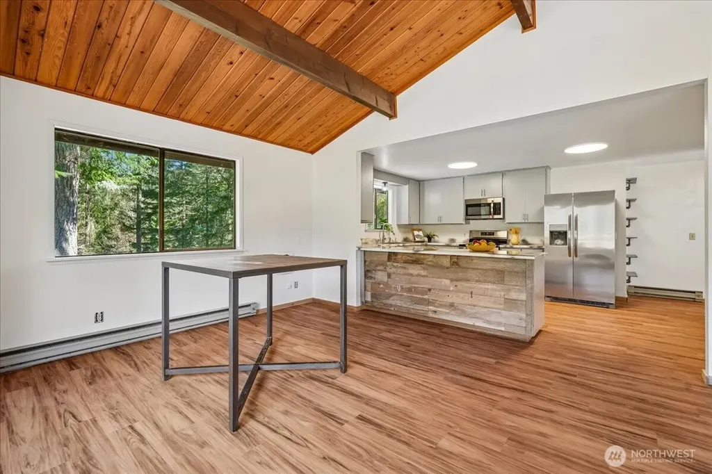 10706 Pioneer Drive Anderson Island WA 98303