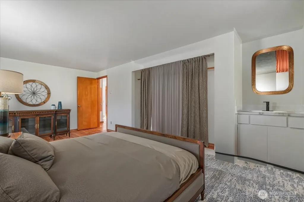 10706 Pioneer Drive Anderson Island WA 98303
