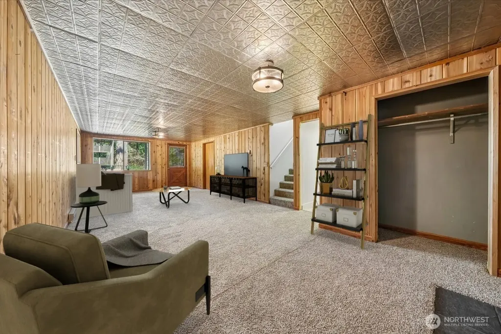 10706 Pioneer Drive Anderson Island WA 98303