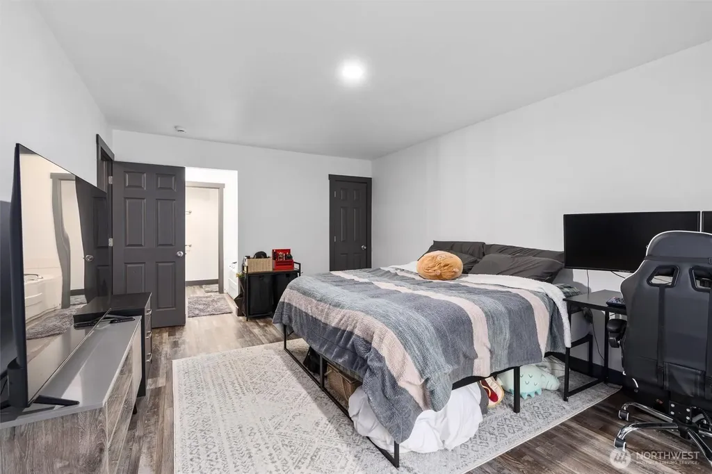 20831 60th Street E Bonney Lake WA 98391