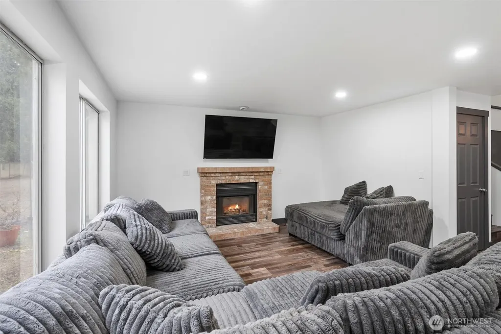 20831 60th Street E Bonney Lake WA 98391