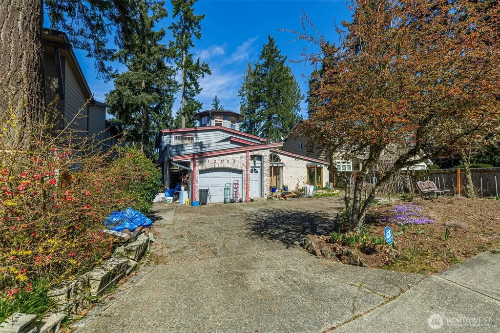 12238 NE 70th Street Kirkland WA 98033