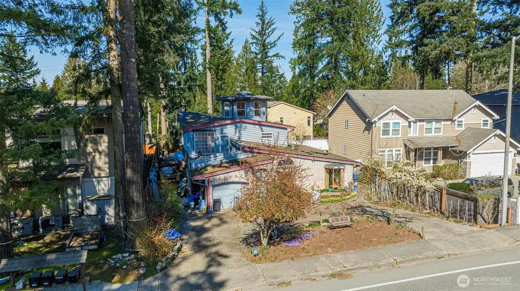 12238 NE 70th Street Kirkland WA 98033