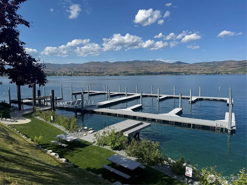 4057 Lakeview Place Chelan WA 98816