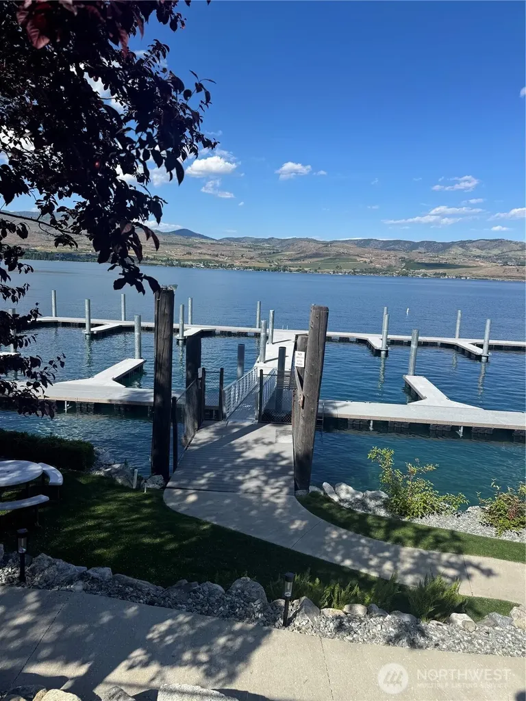 4057 Lakeview Place Chelan WA 98816