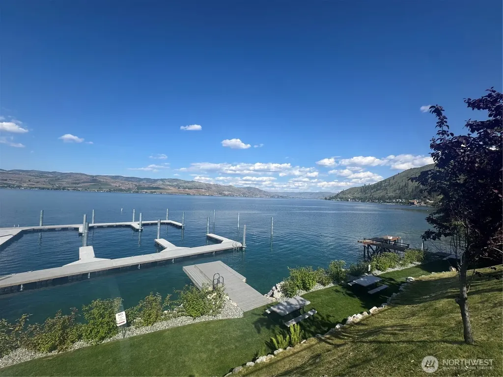4057 Lakeview Place Chelan WA 98816