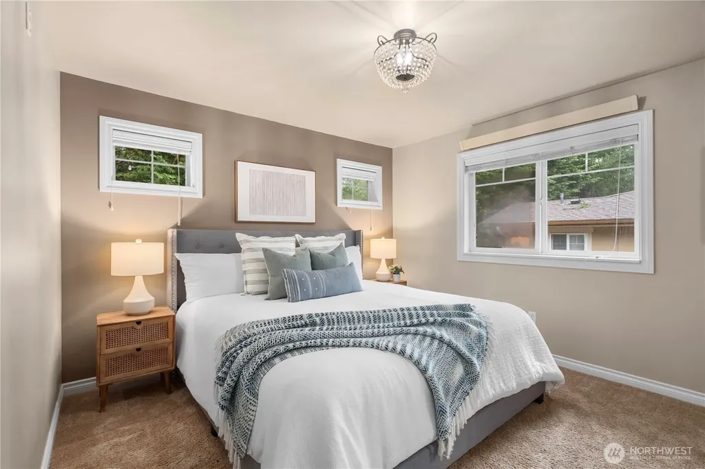 11306 124th Avenue NE Kirkland WA 98177