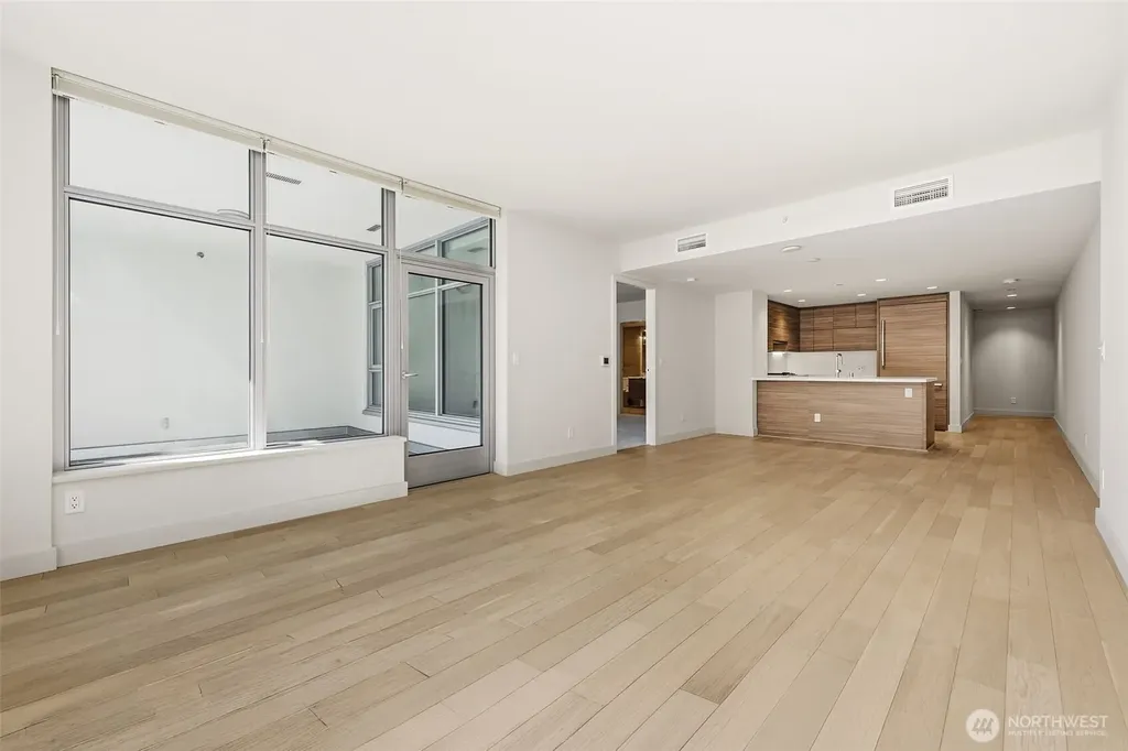 583 Battery Street Seattle WA 98121