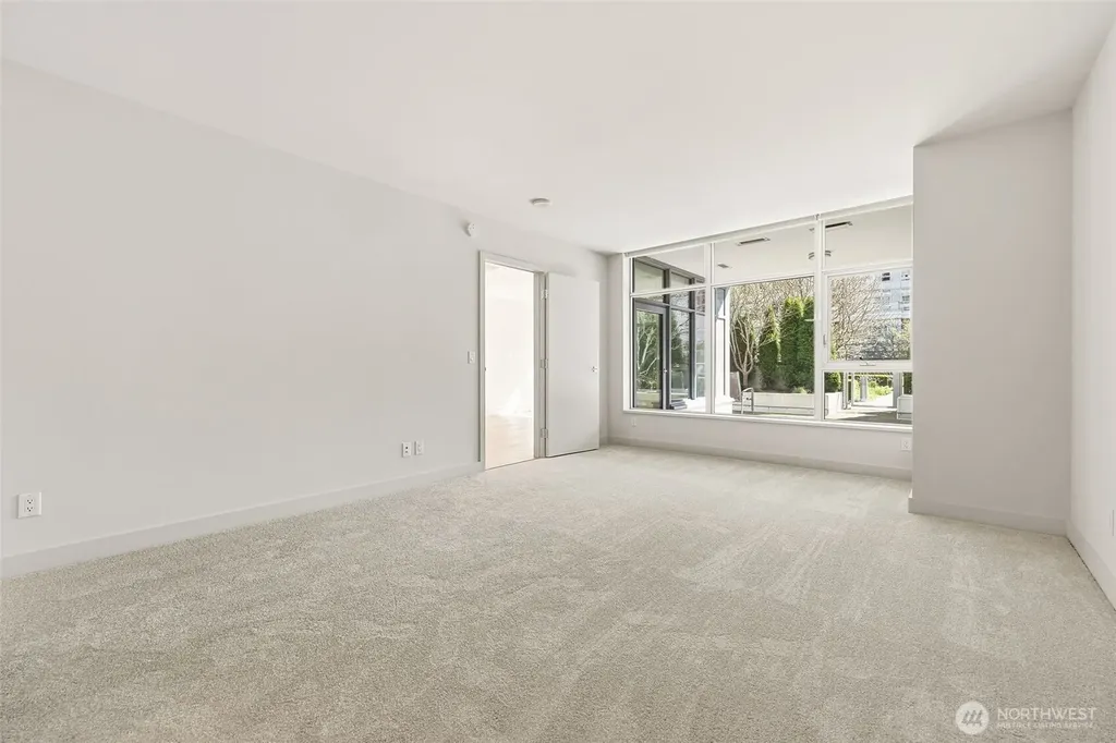 583 Battery Street Seattle WA 98121