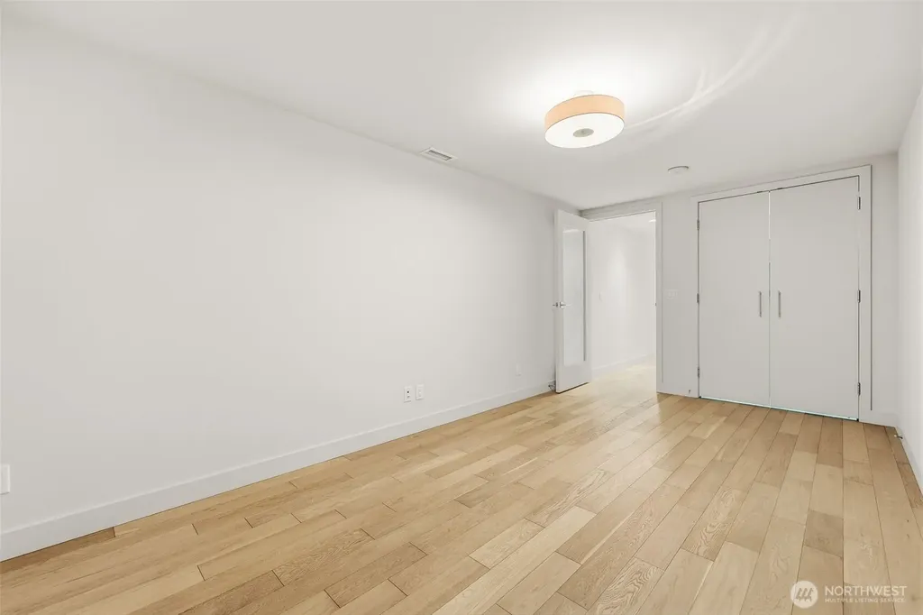 583 Battery Street Seattle WA 98121