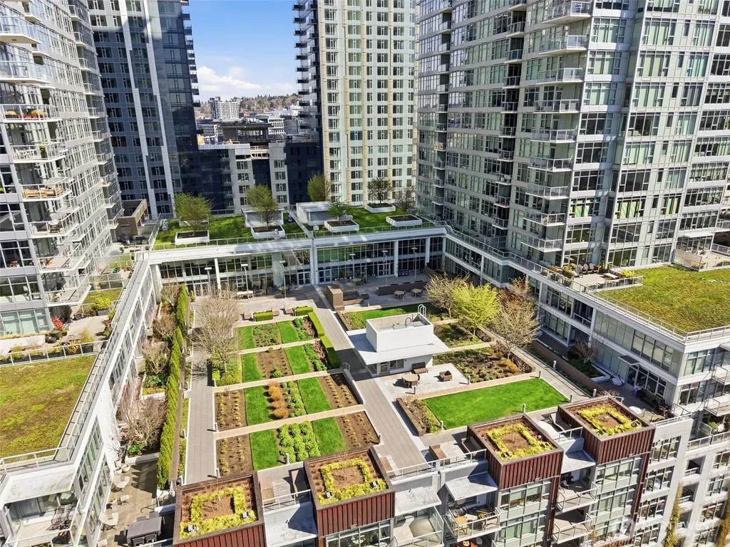 583 Battery Street Seattle WA 98121