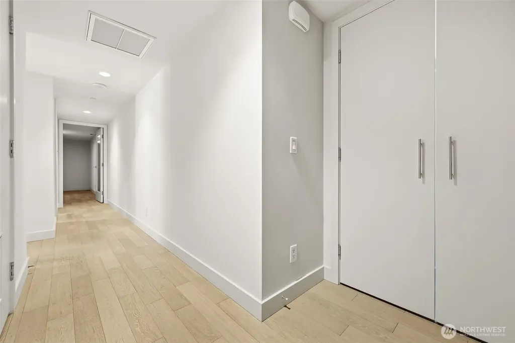 583 Battery Street Seattle WA 98121