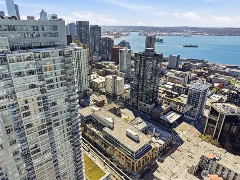 583 Battery Street Seattle WA 98121