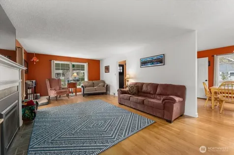 225 S Division Street Cashmere WA 98815